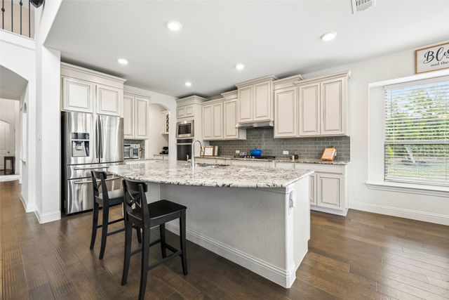 15012 Lions Back Cove, Fort Worth, TX 76262