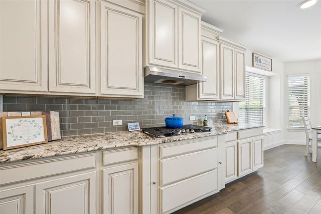 15012 Lions Back Cove, Fort Worth, TX 76262