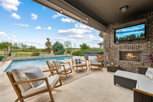15012 Lions Back Cove, Fort Worth, TX 76262
