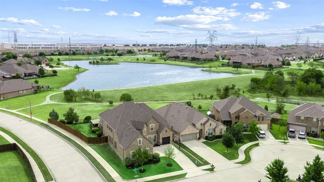 15012 Lions Back Cove, Fort Worth, TX 76262
