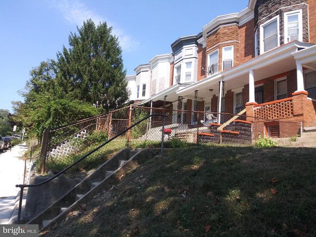2918 CLIFTON AVE, Baltimore, MD 21216