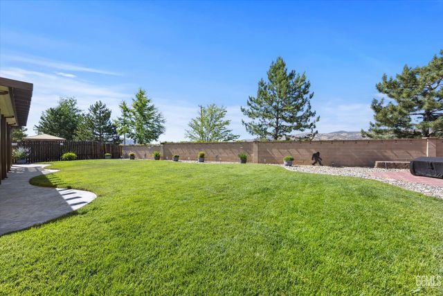 115 Clearview Court, Tehachapi, CA 93561