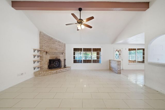 16957 Glen Eagle Drive, Conroe, TX 77385