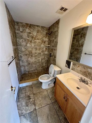 13705 SW 84th Street F, Miami, FL 33183