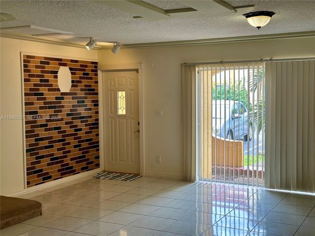 13705 SW 84th Street F, Miami, FL 33183