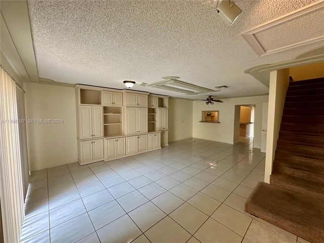 13705 SW 84th Street F, Miami, FL 33183
