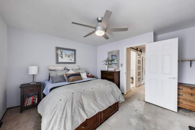 391 Meadow Green Lane, Round Lake Beach, IL 60073