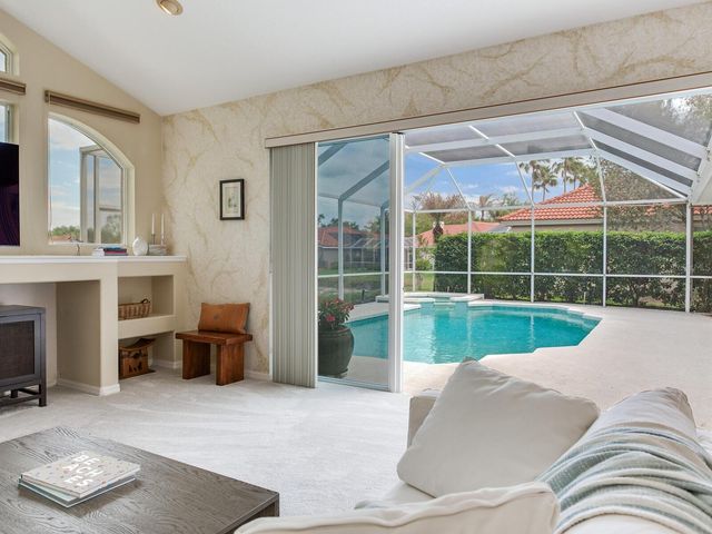 10228 ESTUARY DRIVE, Tampa, FL 33647