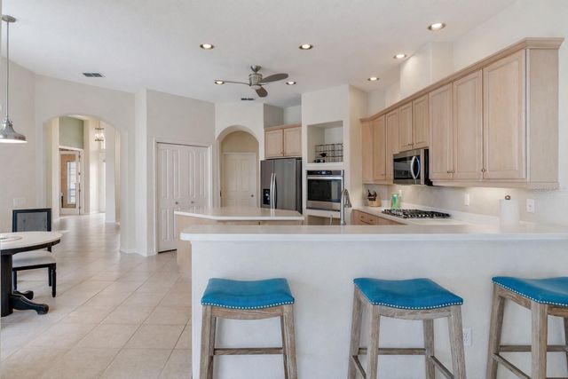 10228 ESTUARY DRIVE, Tampa, FL 33647