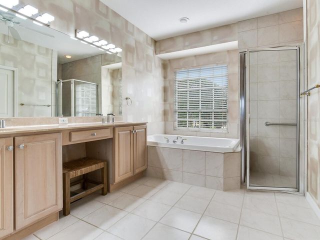 10228 ESTUARY DRIVE, Tampa, FL 33647