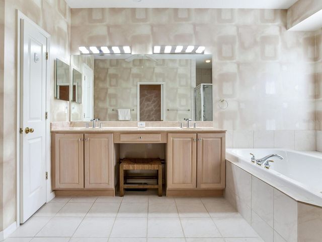 10228 ESTUARY DRIVE, Tampa, FL 33647