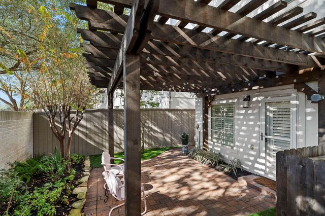 15915 Morgan Street, Sugar Land, TX 77478