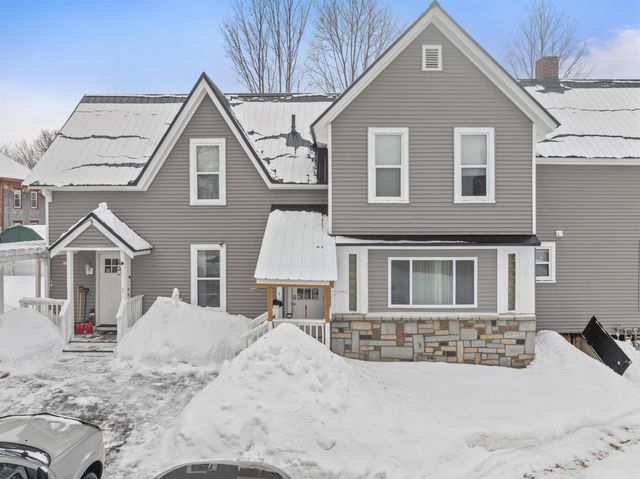 43 High Street, Laconia, NH 03246