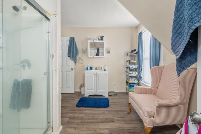 43 High Street, Laconia, NH 03246