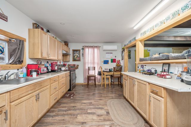 43 High Street, Laconia, NH 03246