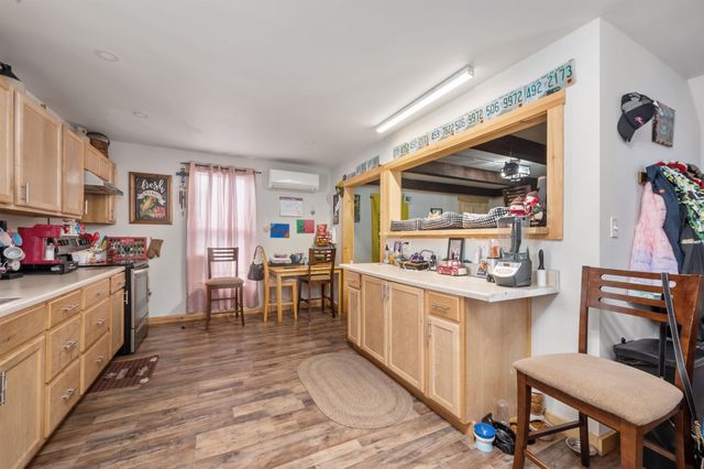 43 High Street, Laconia, NH 03246