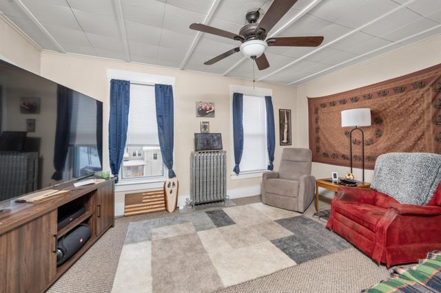 43 High Street, Laconia, NH 03246