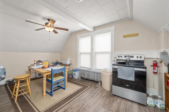 43 High Street, Laconia, NH 03246