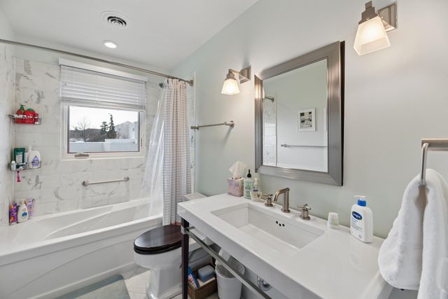 2940 Lake Shore Drive, Long Beach, IN 46360