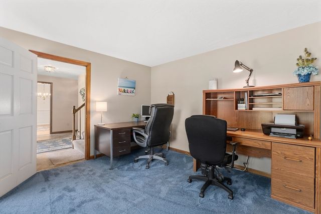 10 Barnstable Rd, Norfolk, MA 02056