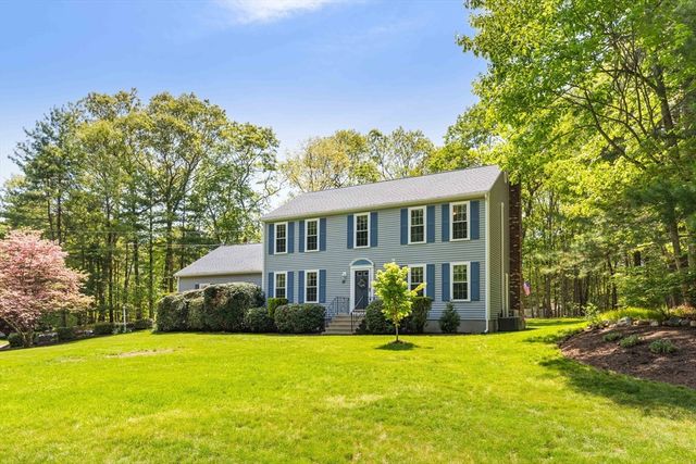 10 Barnstable Rd, Norfolk, MA 02056