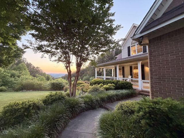 381 Windcrest Place NW, Cleveland, TN 37312