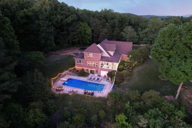 381 Windcrest Place NW, Cleveland, TN 37312