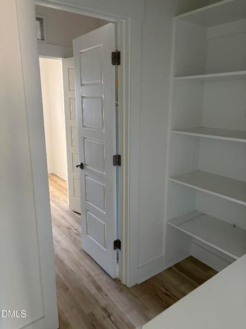 1210 S 2nd Street, Smithfield, NC 27577