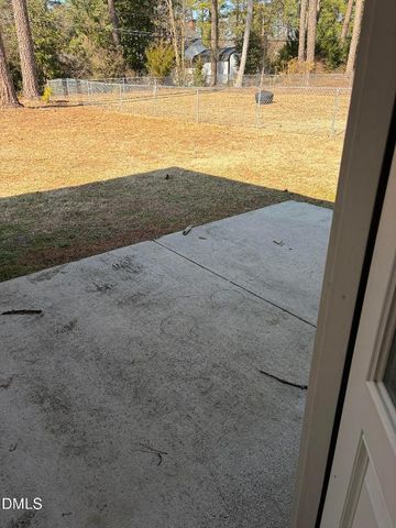 1210 S 2nd Street, Smithfield, NC 27577