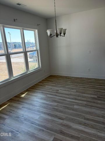 1210 S 2nd Street, Smithfield, NC 27577