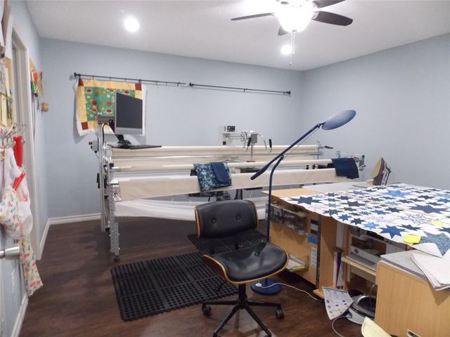 1002 Washington Street, Brenham, TX 77833