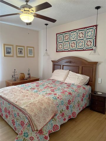 1002 Washington Street, Brenham, TX 77833