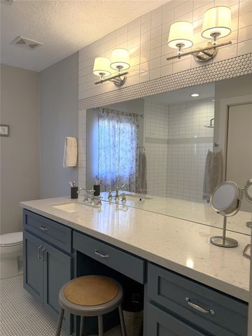 1002 Washington Street, Brenham, TX 77833