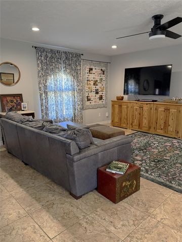 1002 Washington Street, Brenham, TX 77833