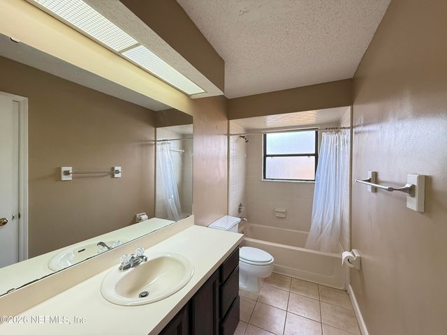 8326 CROSS TIMBERS Drive W, Jacksonville, FL 32244