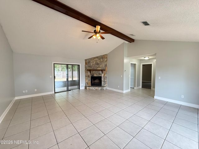 8326 CROSS TIMBERS Drive W, Jacksonville, FL 32244