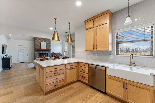 5079 S Strathmore Station Drive, Rogers, AR 72758