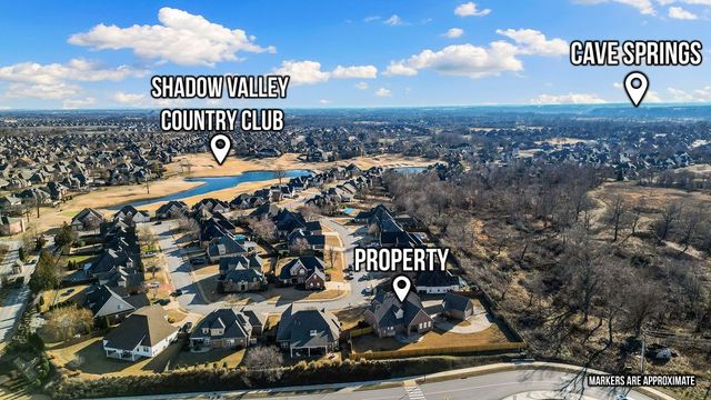 5079 S Strathmore Station Drive, Rogers, AR 72758