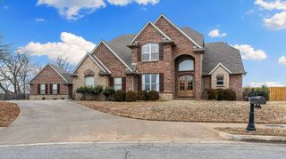 5079 S Strathmore Station Drive, Rogers, AR 72758