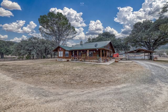 969 WALTER WHITE RANCH RD, Leakey, TX 78873