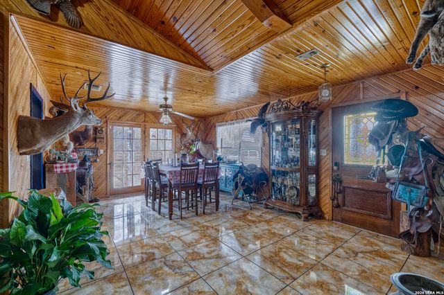 969 WALTER WHITE RANCH RD, Leakey, TX 78873