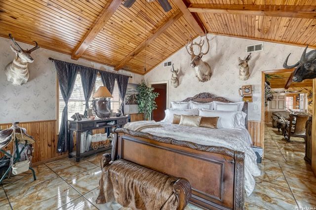 969 WALTER WHITE RANCH RD, Leakey, TX 78873