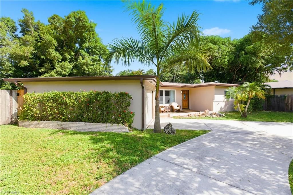 1259 Stadler DR, FORT MYERS, FL 33901 — photo 2