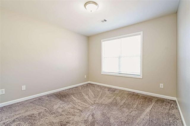 76 Foliage, Dallas, GA 30132