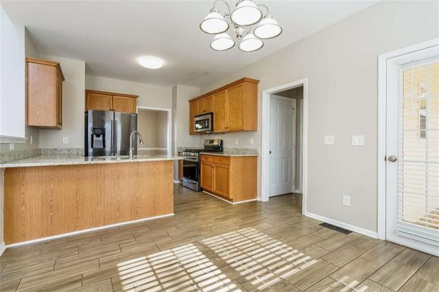 76 Foliage, Dallas, GA 30132