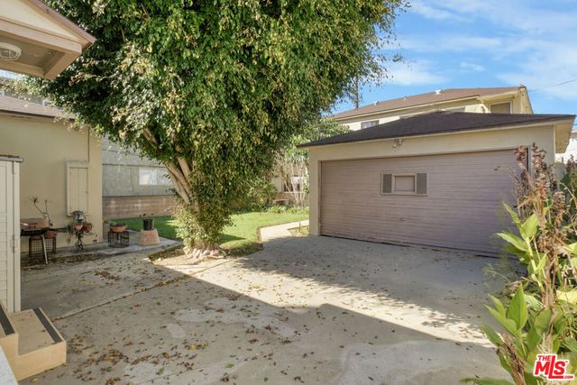 12609 Mitchell Avenue, Los Angeles, CA 90066