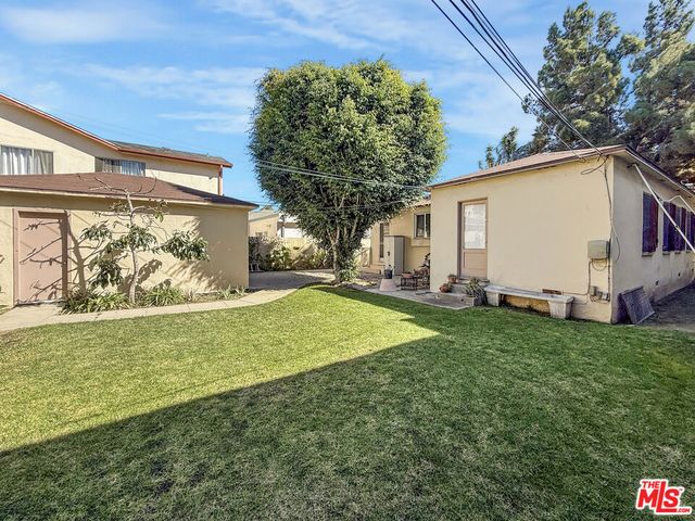12609 Mitchell Avenue, Los Angeles, CA 90066