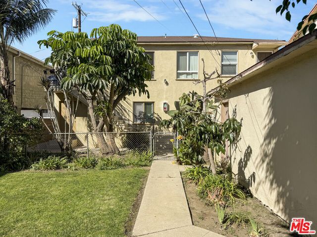 12609 Mitchell Avenue, Los Angeles, CA 90066