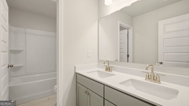 2047 Winged Elm Way, Lawrenceville, GA 30045