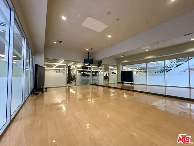 1234 Wilshire Boulevard 333, Los Angeles, CA 90017